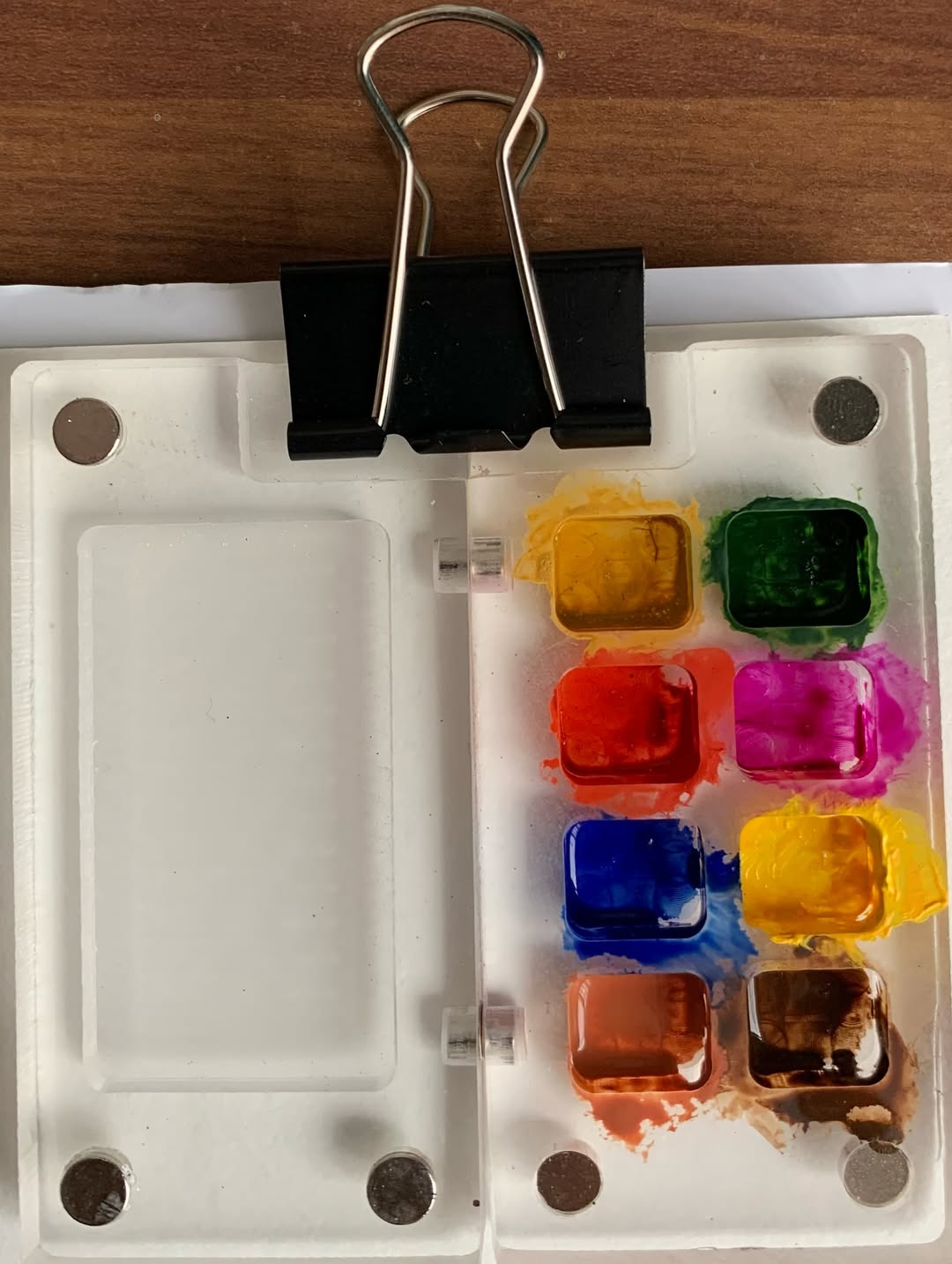 The Crafthives Mini Travel Art Kit- Acrylic (Water Colors Shades of 6)