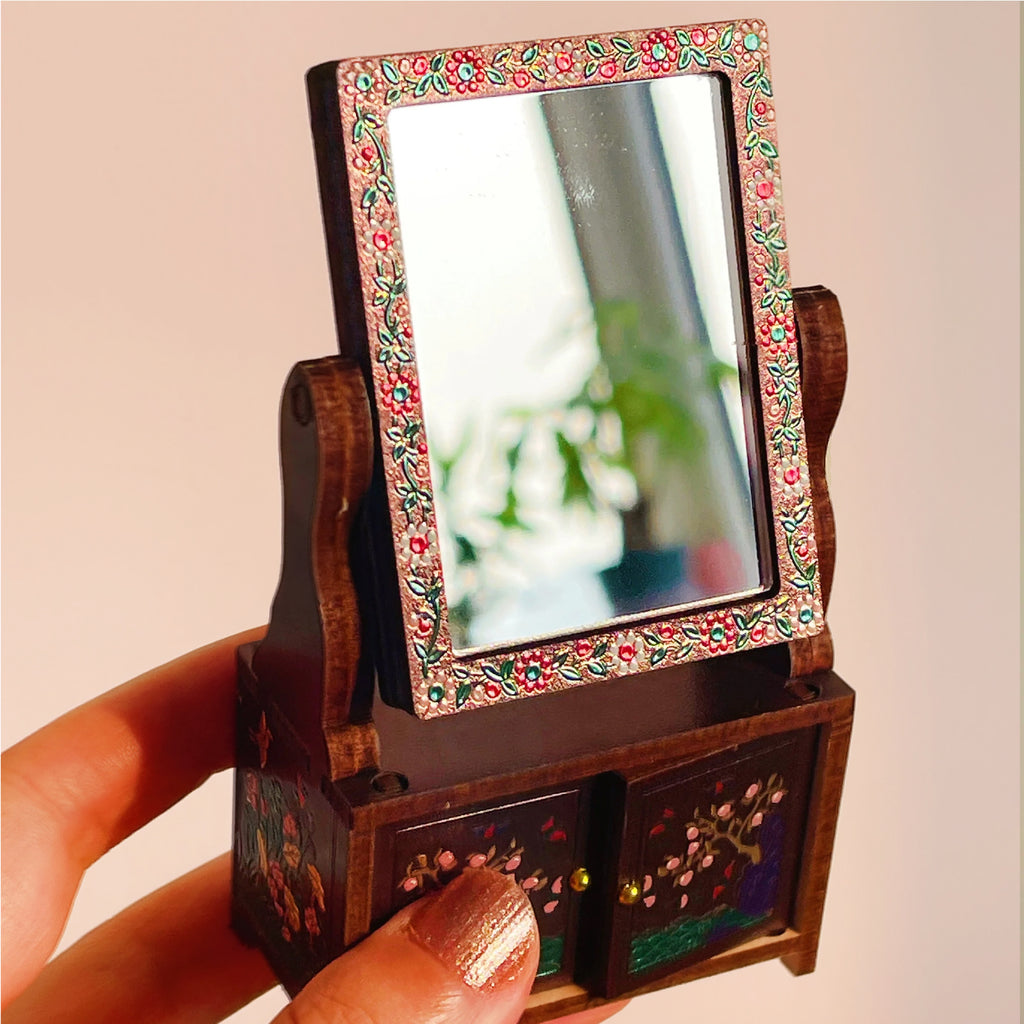 DIY Mini Wooden Vintage Mirror Kit – DIY Retro Home Décor Craft Set