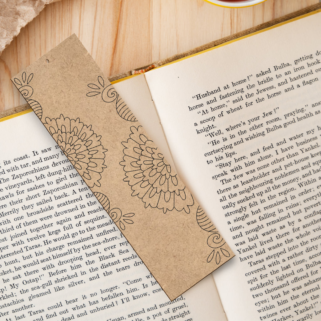 Floral Wooden Bookmark Set – Pack of 4 with Paint Sets