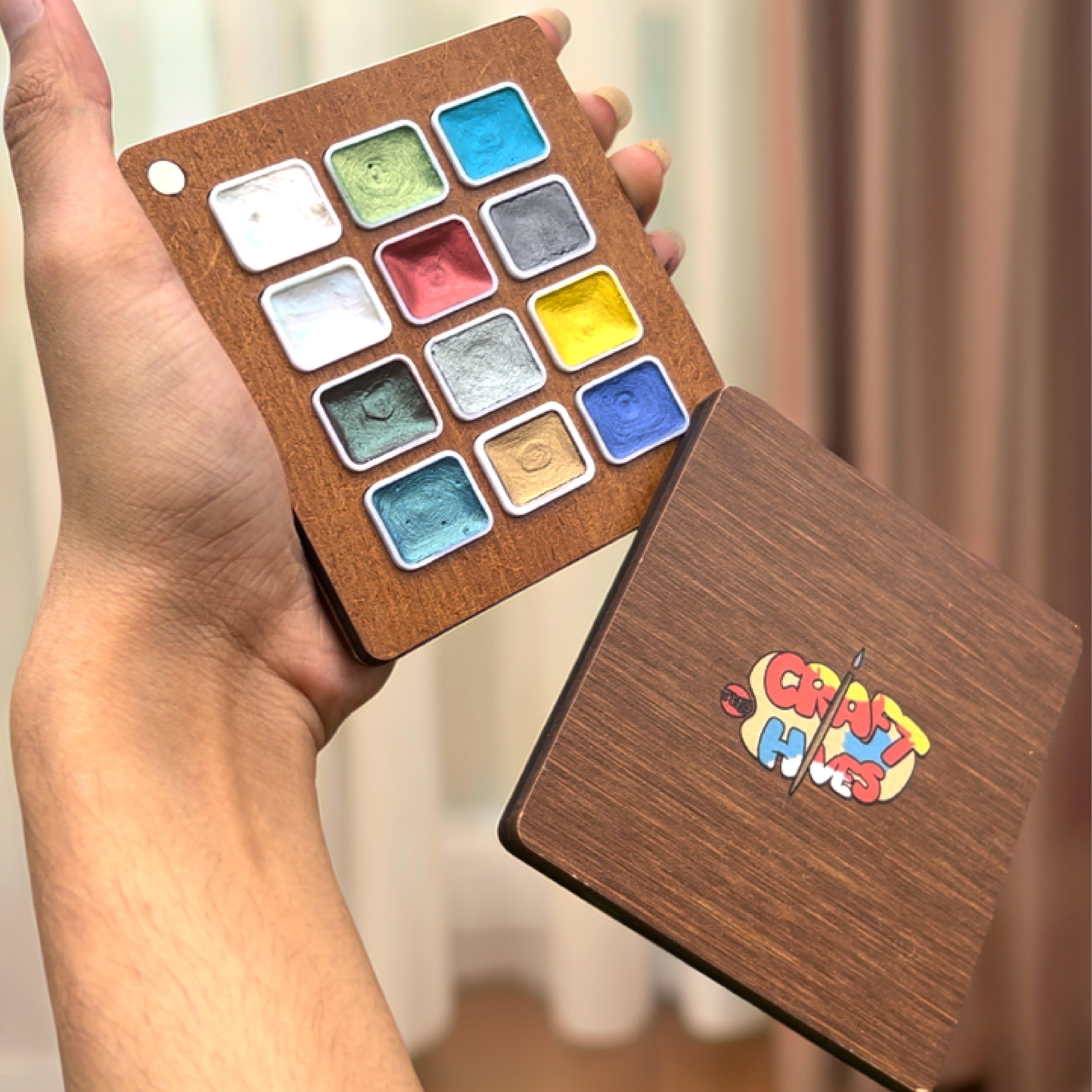 Metallic Watercolors Compact Palette | 12 Shades
